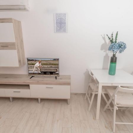 Sml Apartments 2 Izola Dış mekan fotoğraf